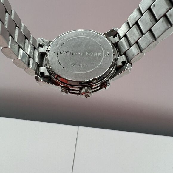 Michael Kors Watch Women's Runway Chronograph SSWhite Crystal Silver Tone Dial - Picture 4 of 16